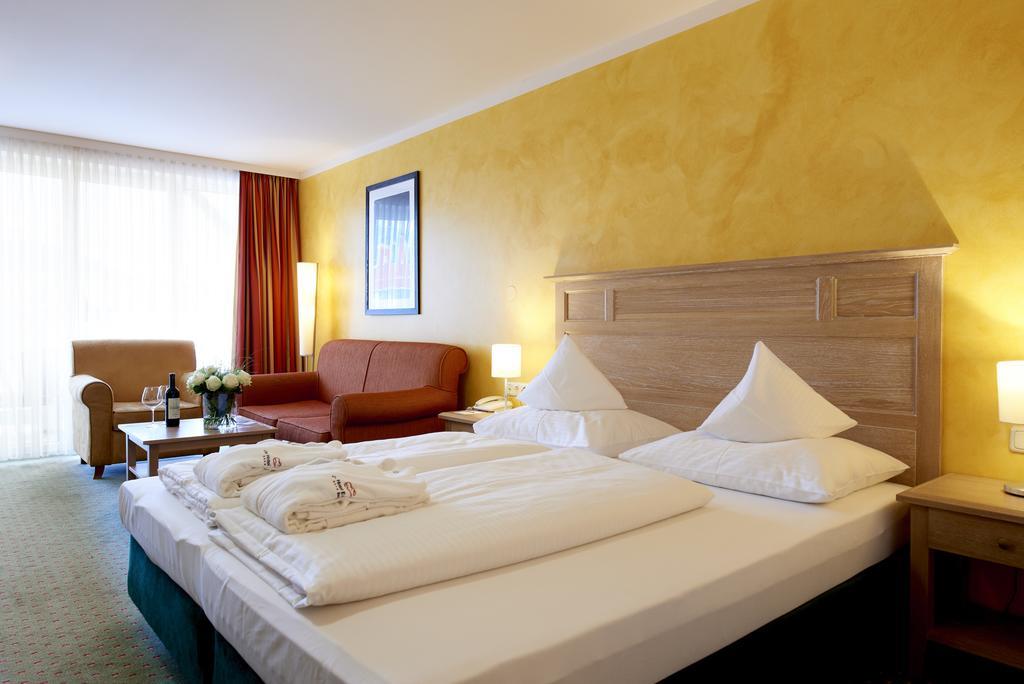 Das Hotel Eden - Das Aktiv- & Wohlfuehlhotel In Tirol Auf 1200M Hoehe Seefeld in Tirol Bagian luar foto